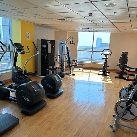 Cozy Marina & Sea View Apt In Bay Central Tower Dubai Marina With Modern Gym & Pool, Steps To Beach & Metro Eksteriør billede