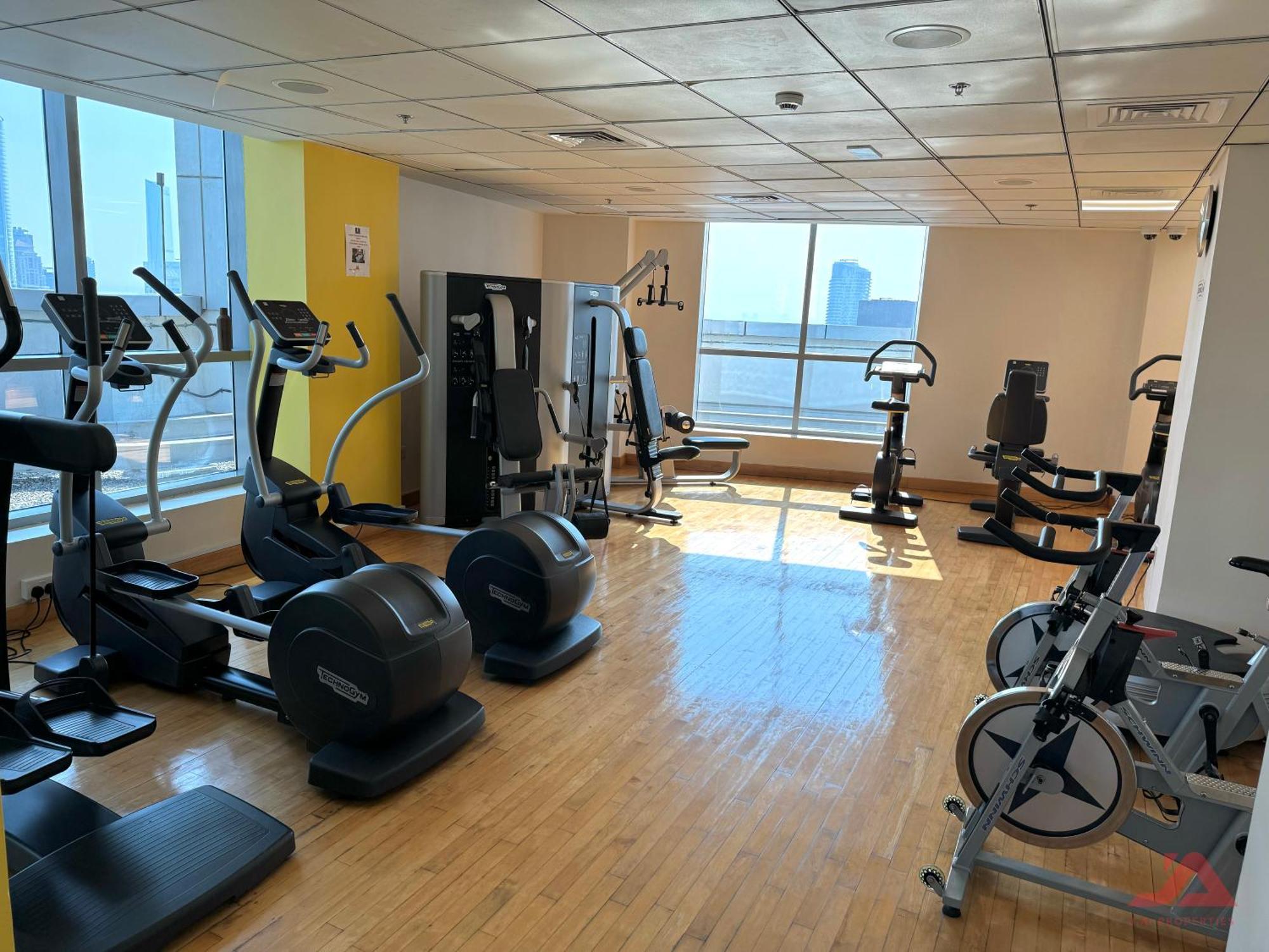 Cozy Marina & Sea View Apt In Bay Central Tower Dubai Marina With Modern Gym & Pool, Steps To Beach & Metro Eksteriør billede