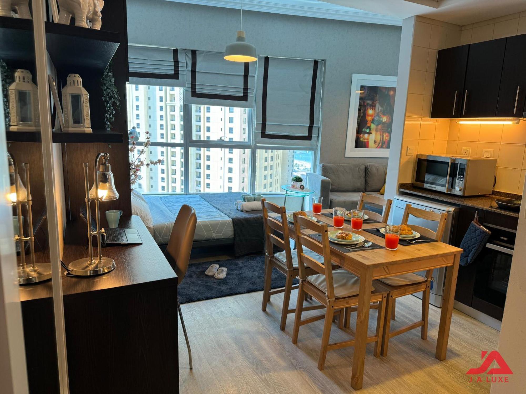 Cozy Marina & Sea View Apt In Bay Central Tower Dubai Marina With Modern Gym & Pool, Steps To Beach & Metro Eksteriør billede