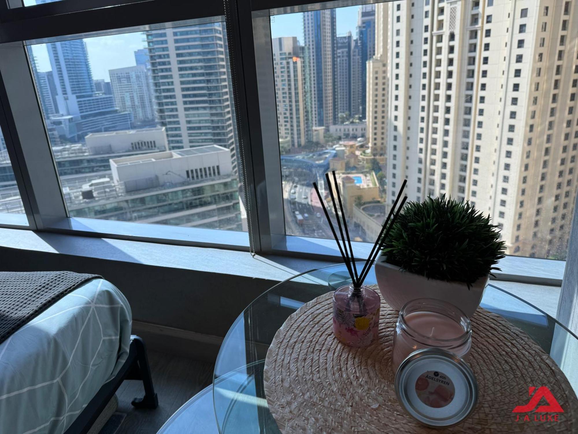 Cozy Marina & Sea View Apt In Bay Central Tower Dubai Marina With Modern Gym & Pool, Steps To Beach & Metro Eksteriør billede